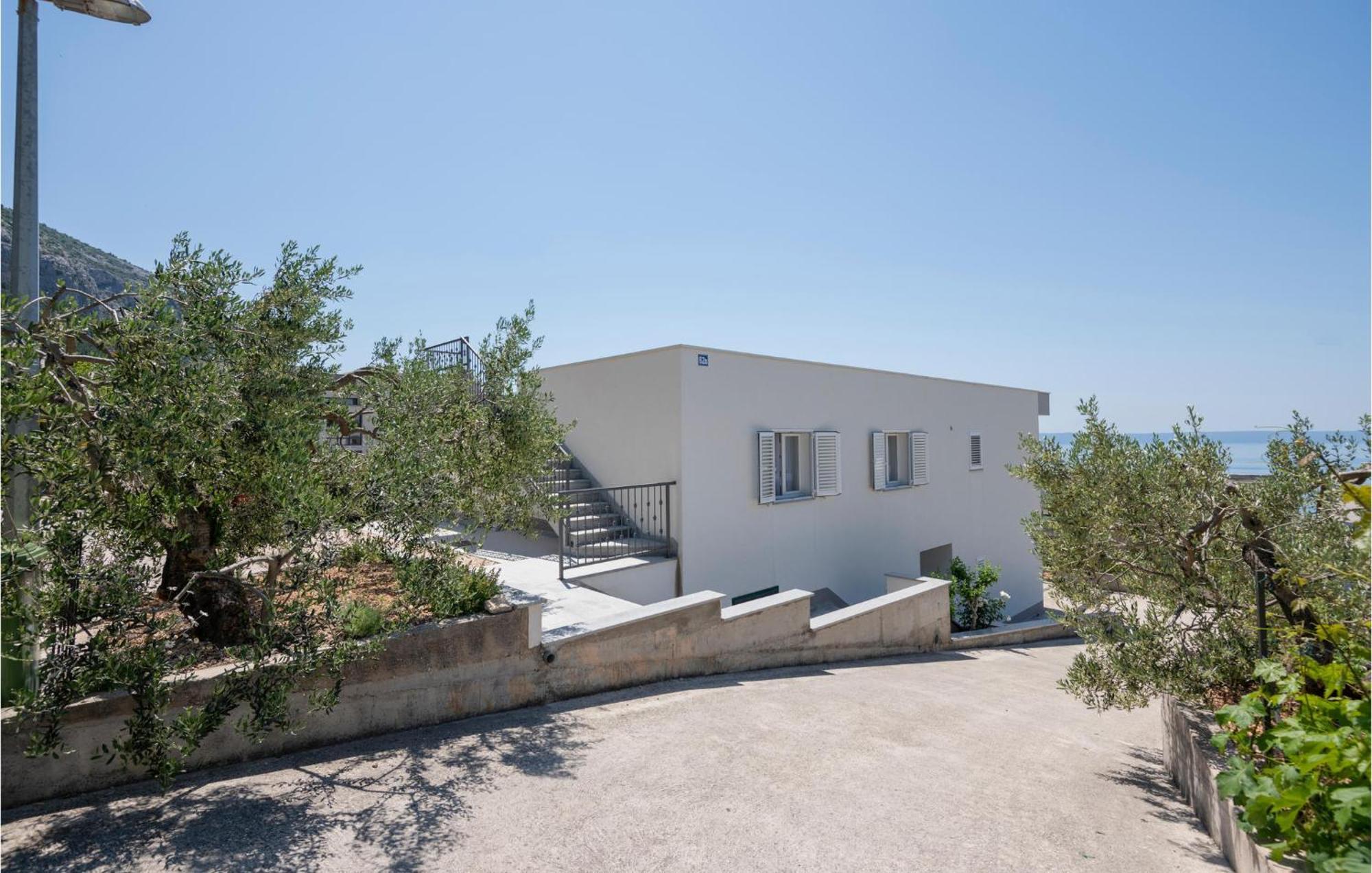 Cozy Apartment In Makarska With Wifi Zewnętrze zdjęcie